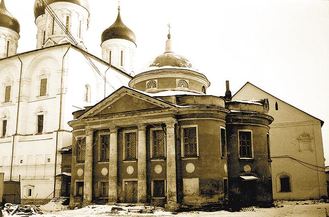 Знаменский храм обители Спаса-на-Новом. Зима 1982 года